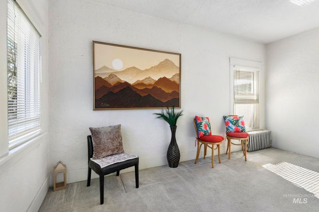 305 Madison St W, Kimberly, ID 83341