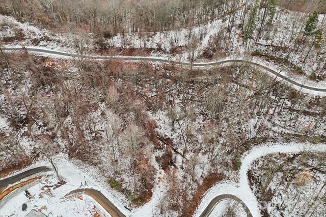 94 Locust Grove Lane, Weaverville, NC 28787