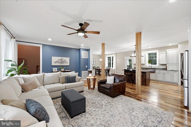 2251 HUNTING RIDGE RD, Winchester, VA 22603