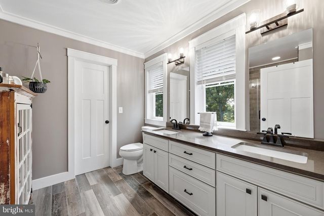 2251 HUNTING RIDGE RD, Winchester, VA 22603
