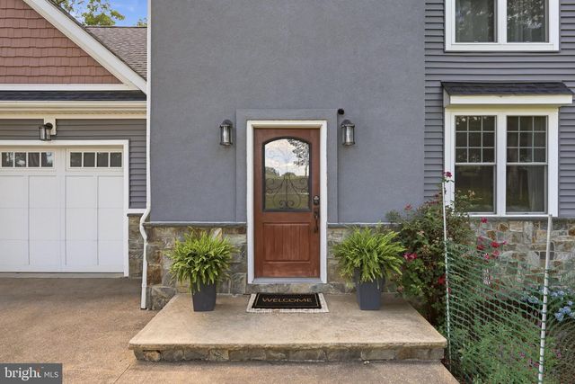 2251 HUNTING RIDGE RD, Winchester, VA 22603