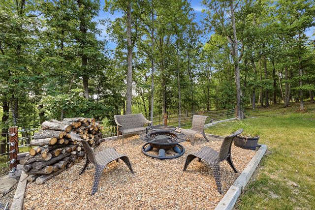 2251 HUNTING RIDGE RD, Winchester, VA 22603