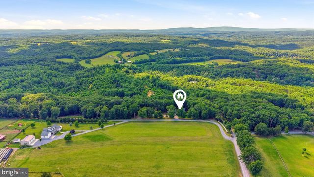 2251 HUNTING RIDGE RD, Winchester, VA 22603