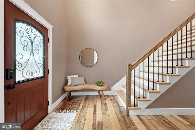 2251 HUNTING RIDGE RD, Winchester, VA 22603