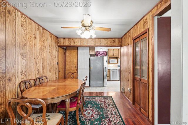 21021 Wendell Street, Clinton Charter Township, MI 48036