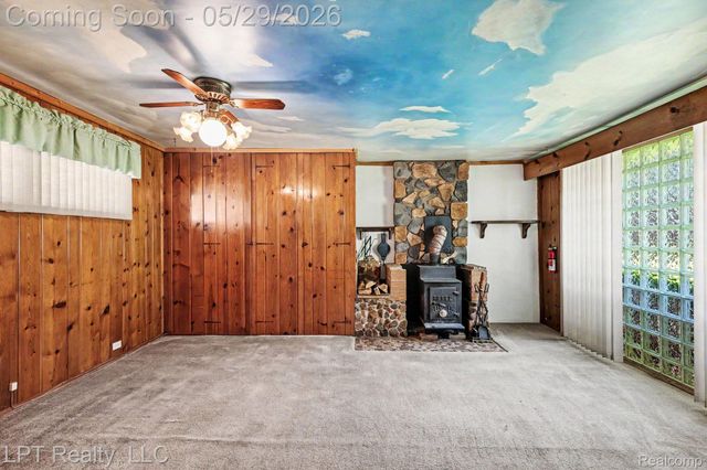 21021 Wendell Street, Clinton Charter Township, MI 48036