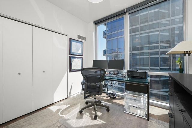 1201 S Prairie Avenue 2403, Chicago, IL 60605