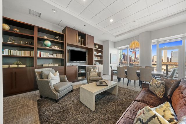 1201 S Prairie Avenue 2403, Chicago, IL 60605