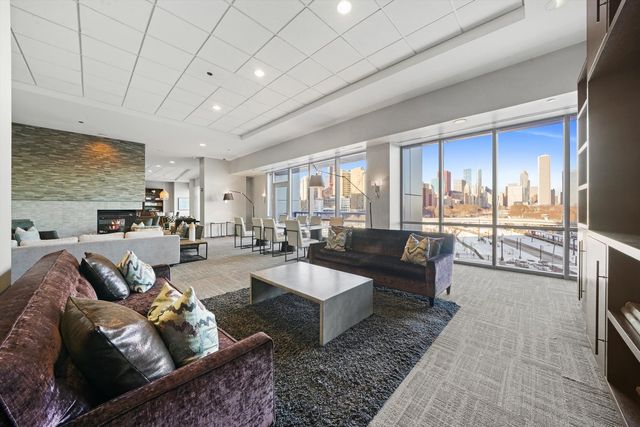 1201 S Prairie Avenue 2403, Chicago, IL 60605