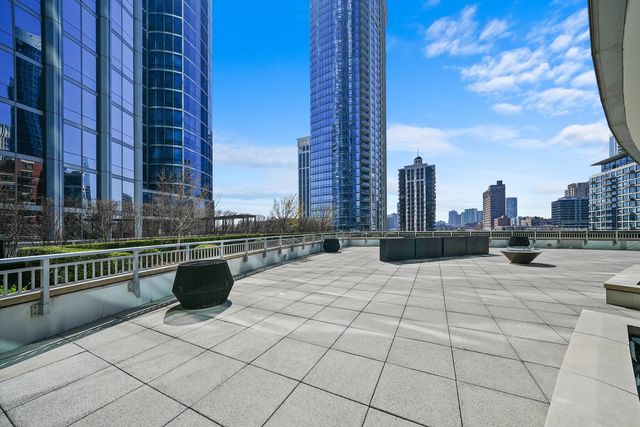 1201 S Prairie Avenue 2403, Chicago, IL 60605