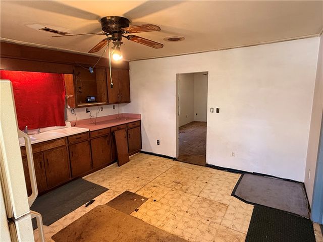 140 Davis Hill Road, West Union, SC 29696