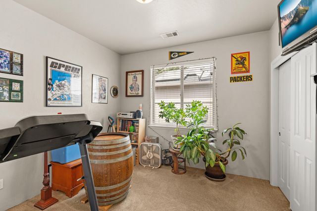 1352 Kyle Street, Medford, OR 97501