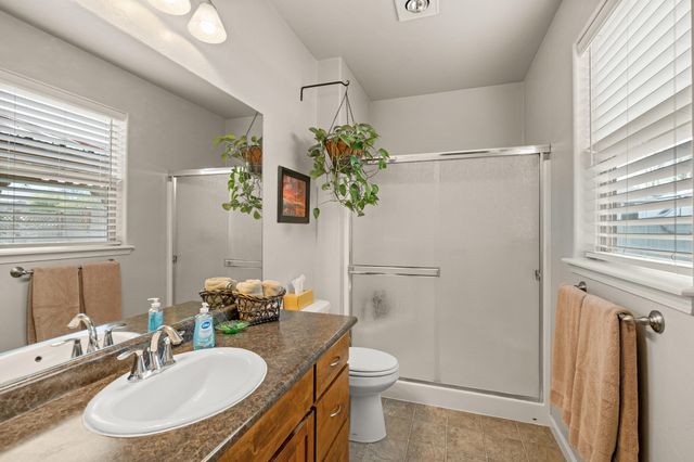 1352 Kyle Street, Medford, OR 97501