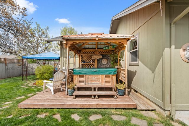 1352 Kyle Street, Medford, OR 97501