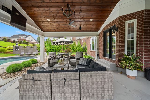 14890 Cool Springs Boulevard, Union, KY 41091