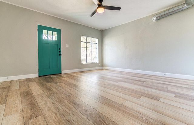 3904 Maplewood Ave A, Austin, TX 78722