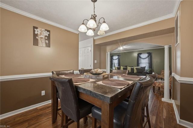 16 Gallaer CT, Hampton, VA 23666