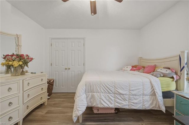 16 Gallaer CT, Hampton, VA 23666