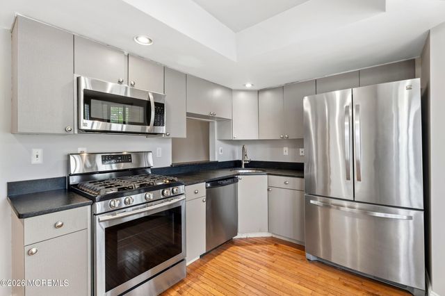 88 Wilshire Court, Old Bridge, NJ 08857
