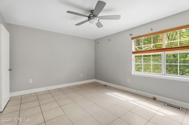 88 Wilshire Court, Old Bridge, NJ 08857