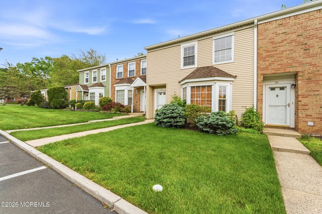 88 Wilshire Court, Old Bridge, NJ 08857