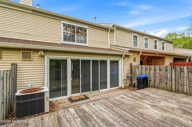 88 Wilshire Court, Old Bridge, NJ 08857