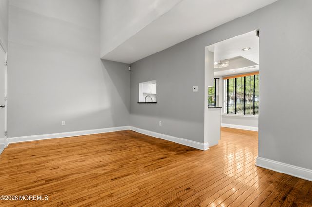 88 Wilshire Court, Old Bridge, NJ 08857