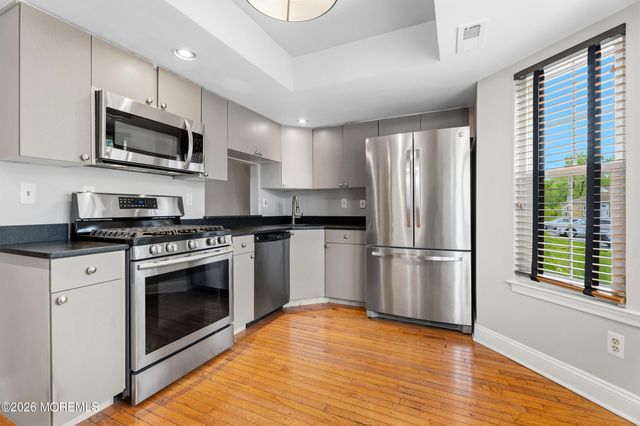 88 Wilshire Court, Old Bridge, NJ 08857