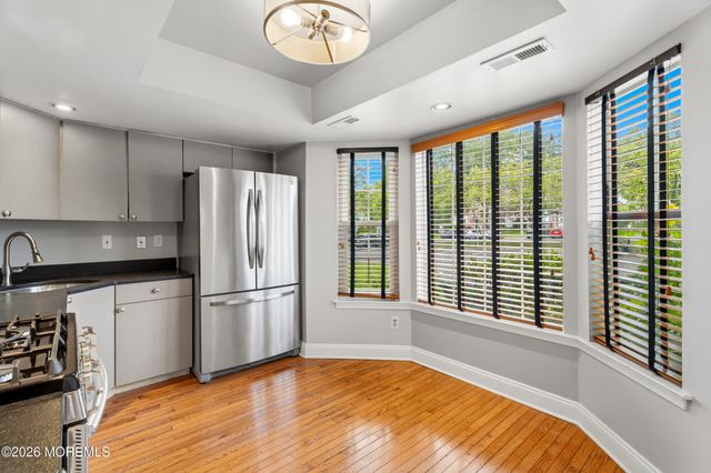 88 Wilshire Court, Old Bridge, NJ 08857