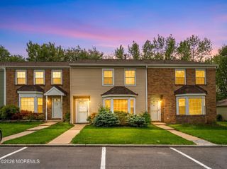 88 Wilshire Court, Old Bridge, NJ 08857