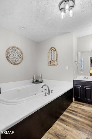 550 Sassafras Trail, Pigeon Forge, TN 37876