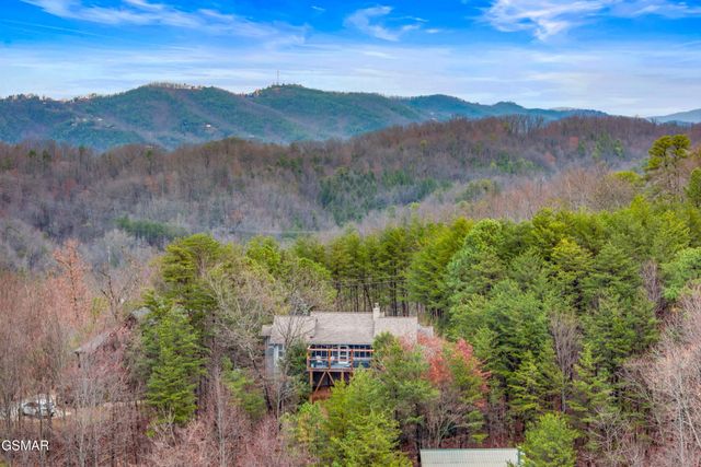 550 Sassafras Trail, Pigeon Forge, TN 37876