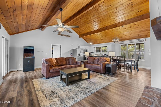 550 Sassafras Trail, Pigeon Forge, TN 37876