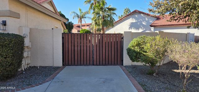 3124 N MEADOW Drive, Avondale, AZ 85392