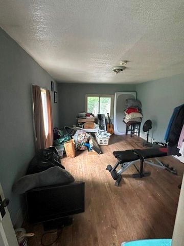 3823 Ruby Avenue, Kansas City, KS 66106