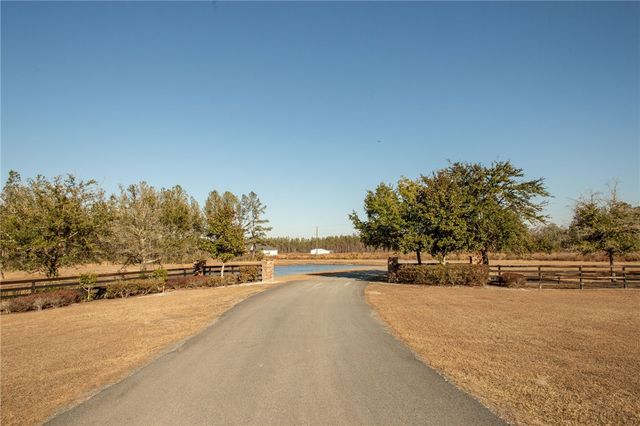 7291 Grey Hawk Road, Manor, GA 31550