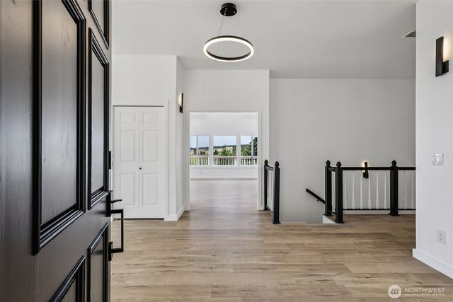 2805 Chambers Bay Drive, Steilacoom, WA 98388