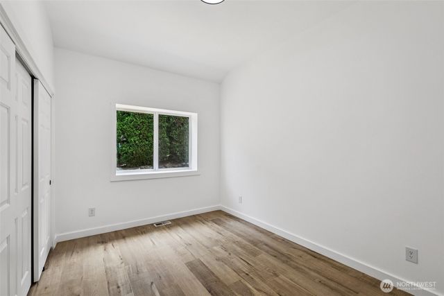 2805 Chambers Bay Drive, Steilacoom, WA 98388