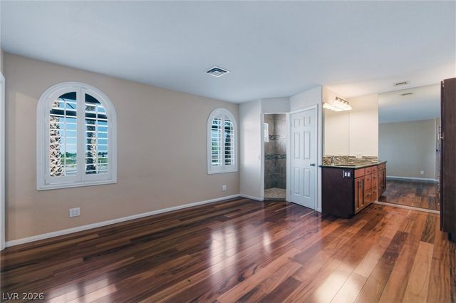 5309 North Chieftain Street, Las Vegas, NV 89149