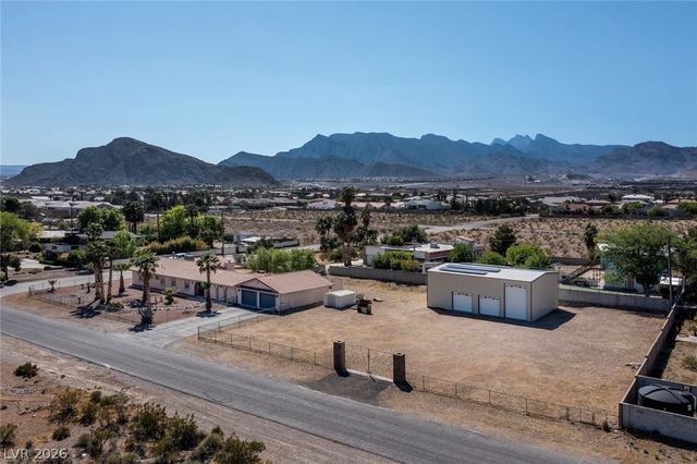 5309 North Chieftain Street, Las Vegas, NV 89149