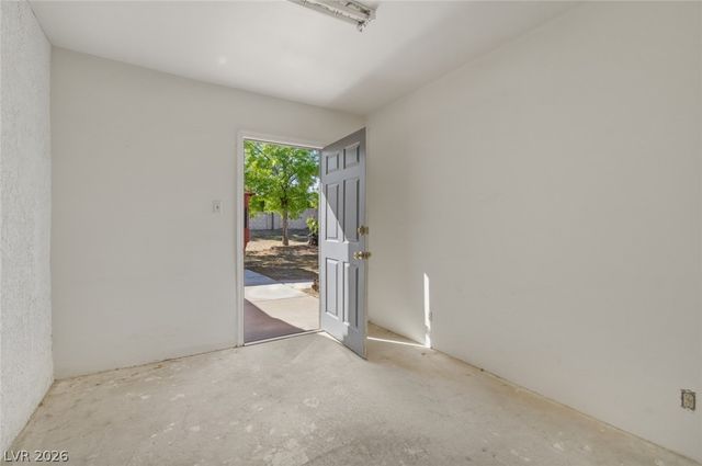 5309 North Chieftain Street, Las Vegas, NV 89149