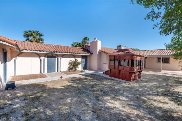 5309 North Chieftain Street, Las Vegas, NV 89149