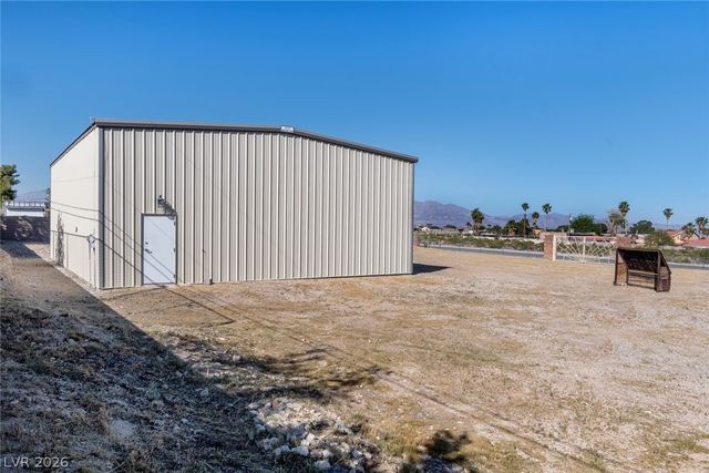 5309 North Chieftain Street, Las Vegas, NV 89149