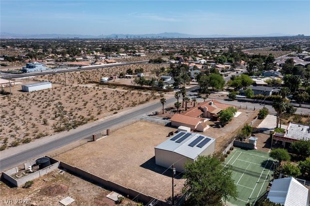 5309 North Chieftain Street, Las Vegas, NV 89149