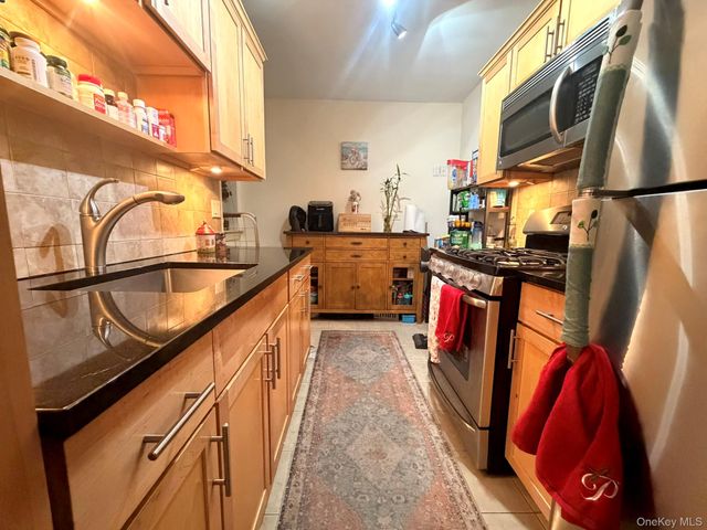 87-56 Francis Lewis Boulevard A-52, Hollis, NY 11427