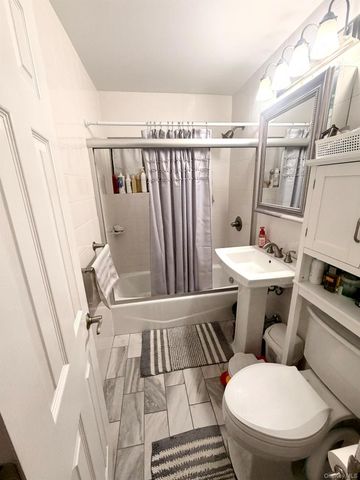 87-56 Francis Lewis Boulevard A-52, Hollis, NY 11427