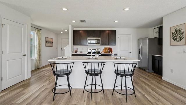 2161 NE 28TH PLACE, Ocala, FL 34470