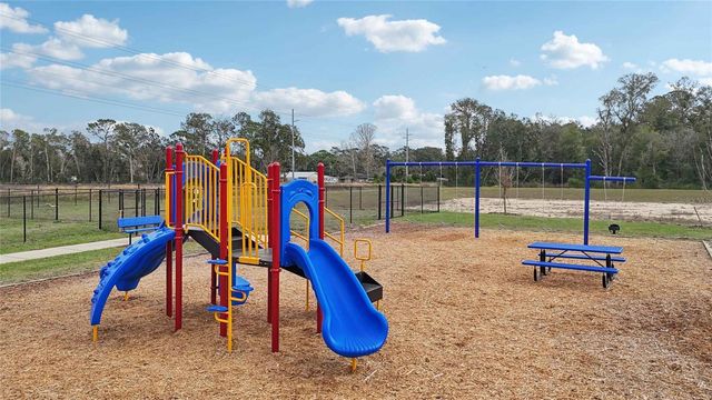 2161 NE 28TH PLACE, Ocala, FL 34470