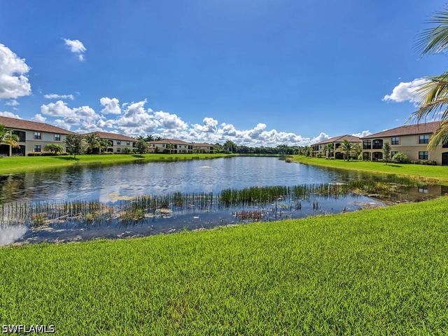 9114 Prima WAY 102, Naples, FL 34113