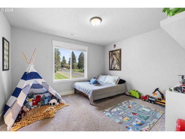 5788 N 86TH Cir, Camas, WA 98607